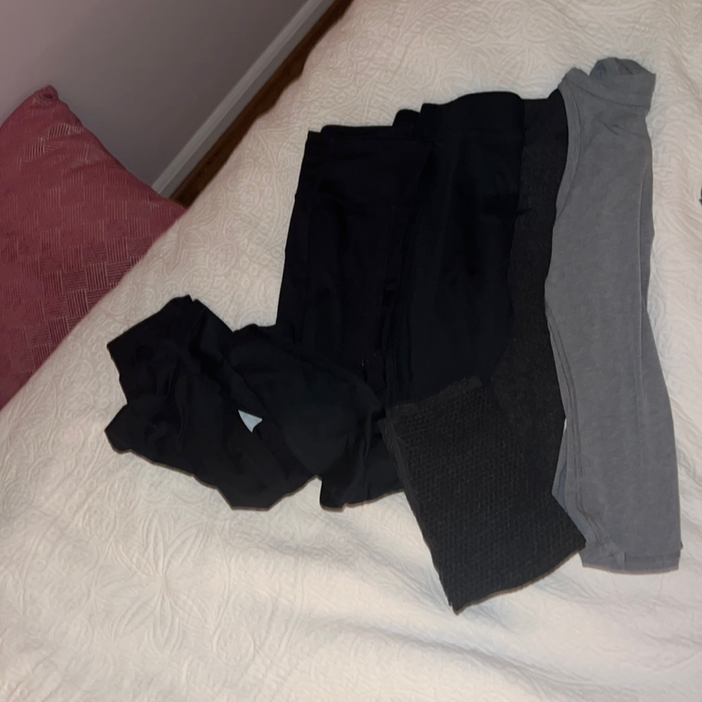 Athletic clothes bundle!